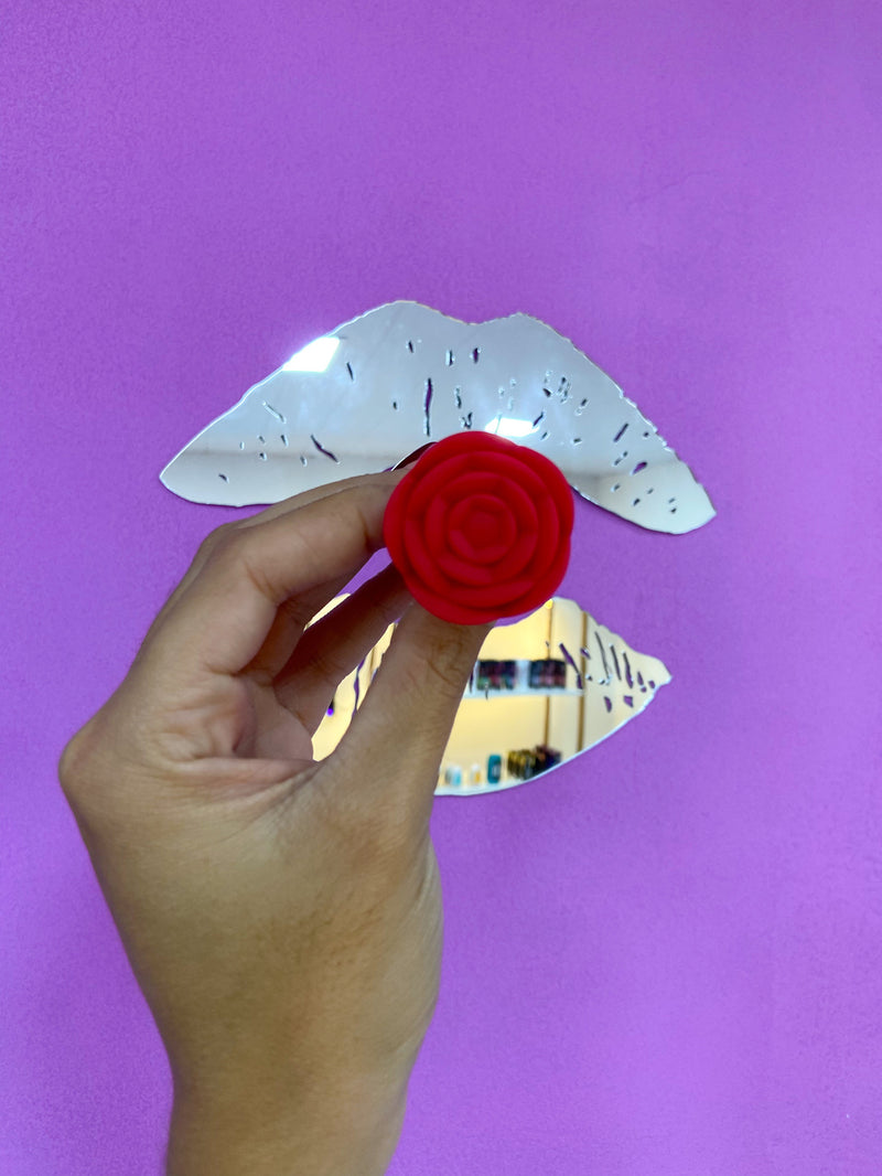 PLUG ANAL P SILICONE EM FORMATO DE ROSA