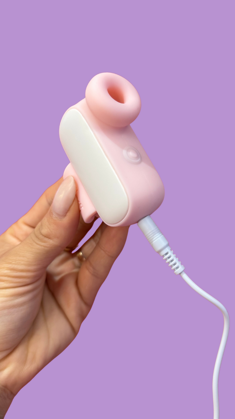 DEDEIRA LIZ COM SUCÇÃO