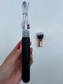 VIBRADOR EM FORMATO DE PINCEL DE MAQUIAGEM