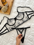 CONJUNTO VALENTINA - PRETO FLORAL