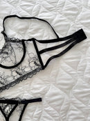 CONJUNTO VALENTINA - PRETO FLORAL