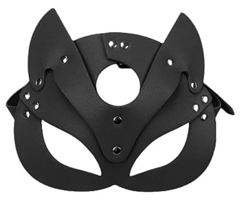 MÁSCARA EM FORMATO DE GATO