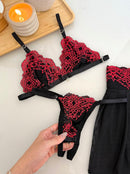 CONJUNTO BEIJO QUENTE - PRETO COM VERMELHO
